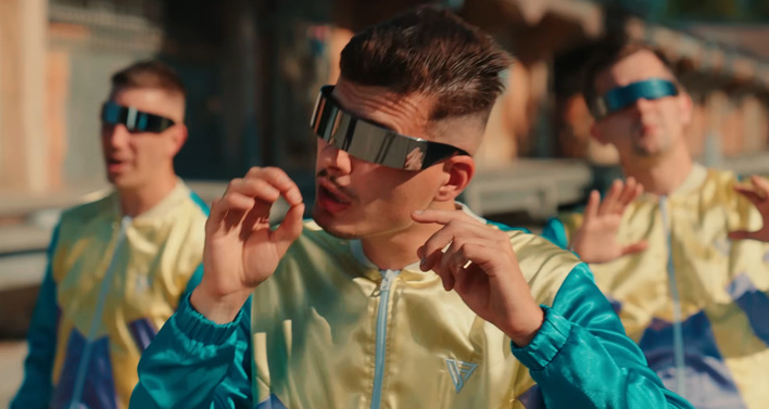 Nowy singiel zespołu Kwestia 07 „Palić wrotki” to energia, bunt i nowoczesne brzmienie w jednym