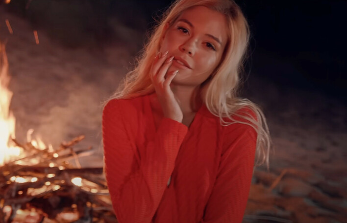 Cała Polska pokochała ten utwór?! „Obrączki szczerozłote” zespołu Bayera trafiły właśnie do sieci w nowej wersji! Brzmi lepiej niż oryginał? 