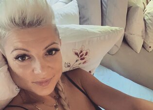 Odważne i bardzo ponętne zdjęcie Magdy Narożnej (Piękni i Młodzi)! Tak wygląda królowa disco polo! 