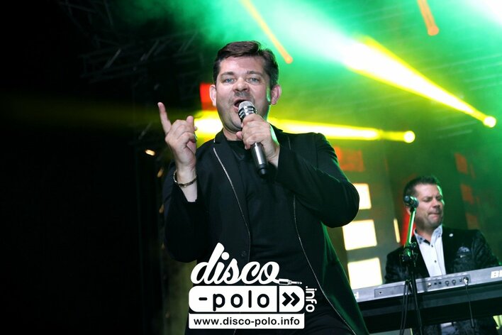 Oficjalnie! Grupa Akcent nie pojawi się w Opolu! Konkurencja obawia się Zenka?!