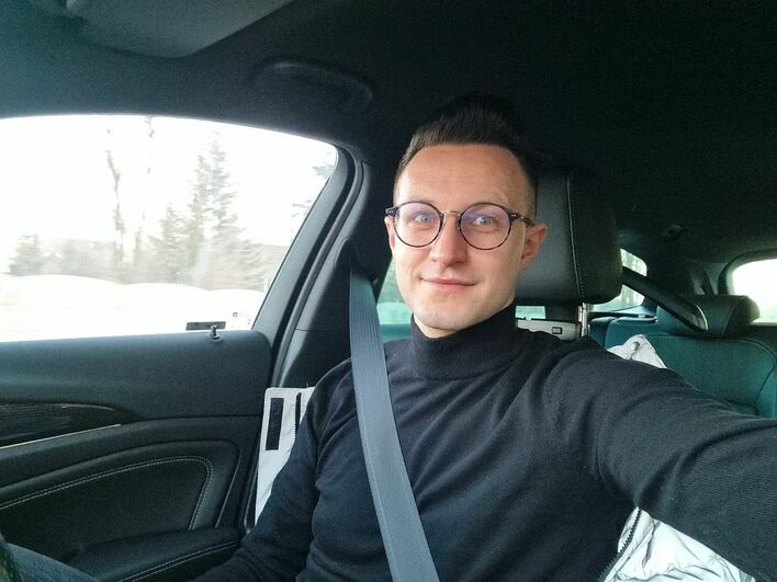 Atak na popularnego gwiazdora disco polo ”Właśnie zostałem ofiarą..” Sprawa trafiła na policję! 