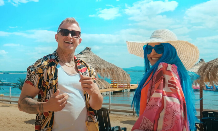 „Ona działa na mnie jak„ - to największy hit tego roku?! Dawid Narożny i Agbe zmiażdżyli wszystkich! 