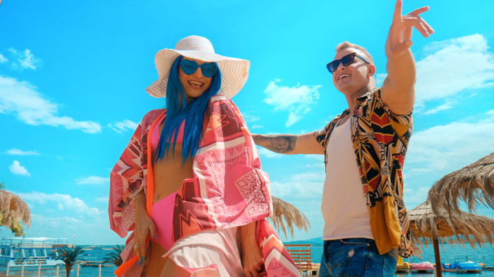 „Ona działa na mnie jak„ wielkim sukcesem! To najlepszy utwór tego roku?! Dawid Narożny i Agbe zarobili miliony!