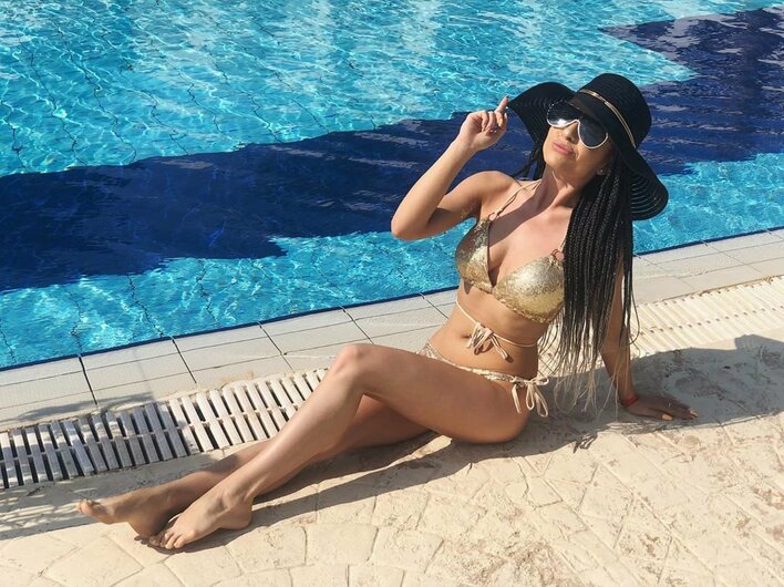 Wiedzieliście, że wokalistka disco polo ma tak piękną córkę? Urodę odziedziczyła po mamie! 