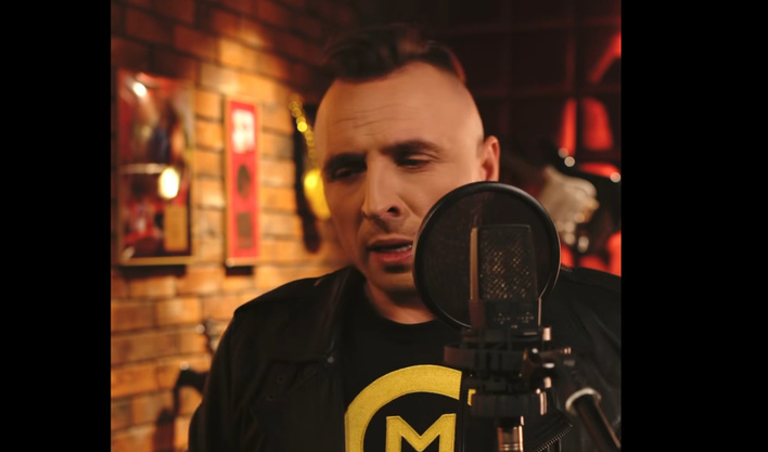 Opadną Wam szczęki! Niesamowity występ Czadomana! Zaśpiewał wielki hit„Oh, my love, my darling”