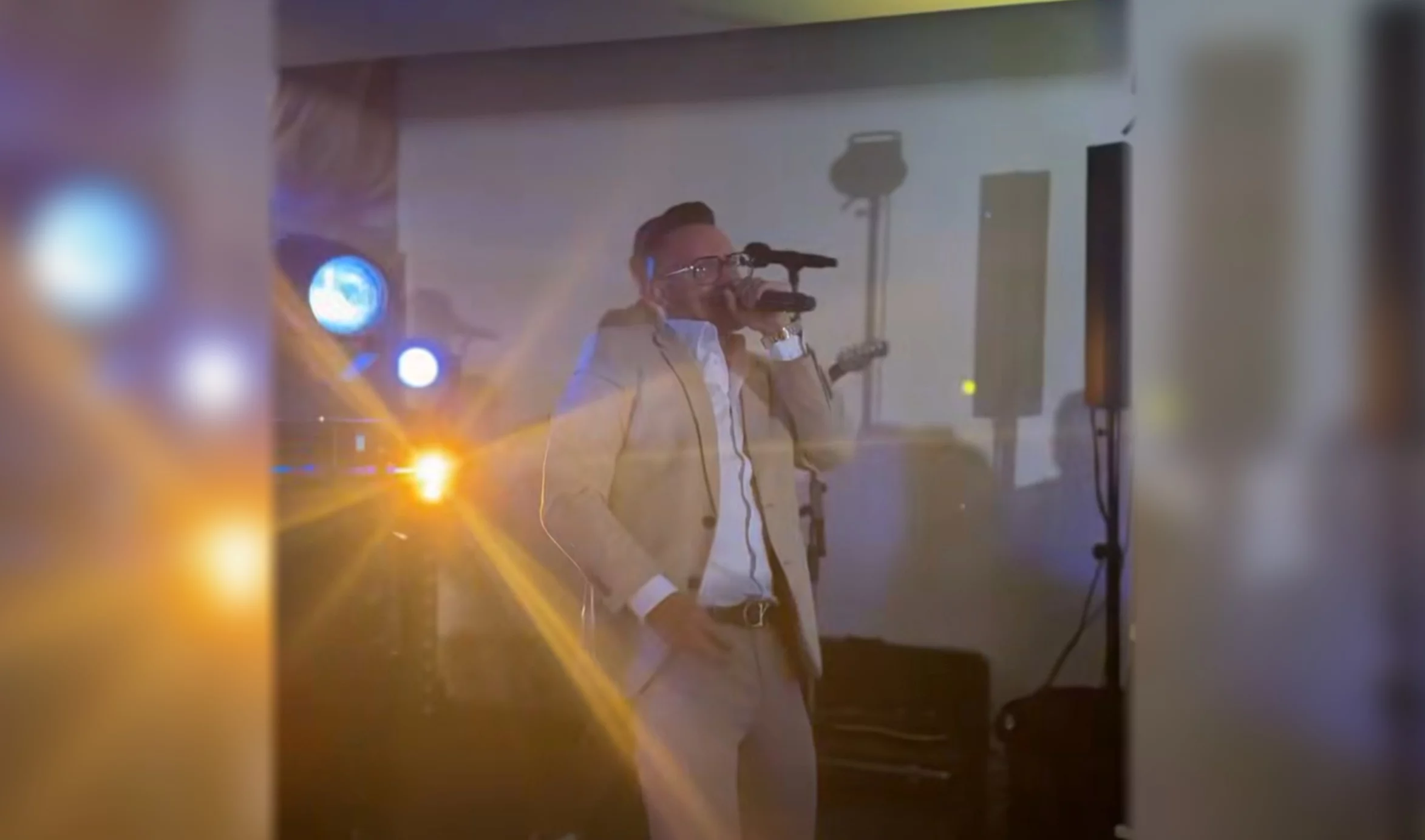 Panna młoda nie wiedziała o niczym. Playboys zagrali koncert niespodziankę na jej weselu