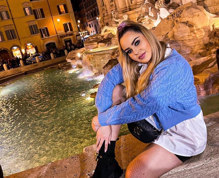 Paula Karpowicz z zespołu Topky spełniła wielkie marzenie! Gwiazda disco polo zachwyca zdjęciami z Rzymu! 