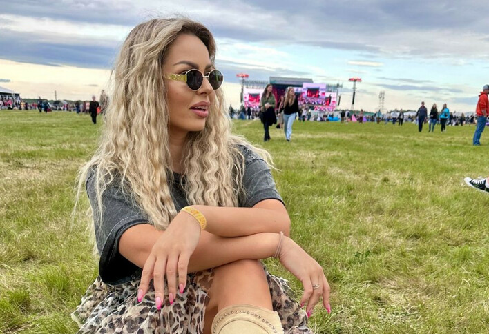 Paula Karpowicz-Zimecka ujawnia trudną prawdę o życiu artystki disco polo – Co dzieje się za kulisami?

