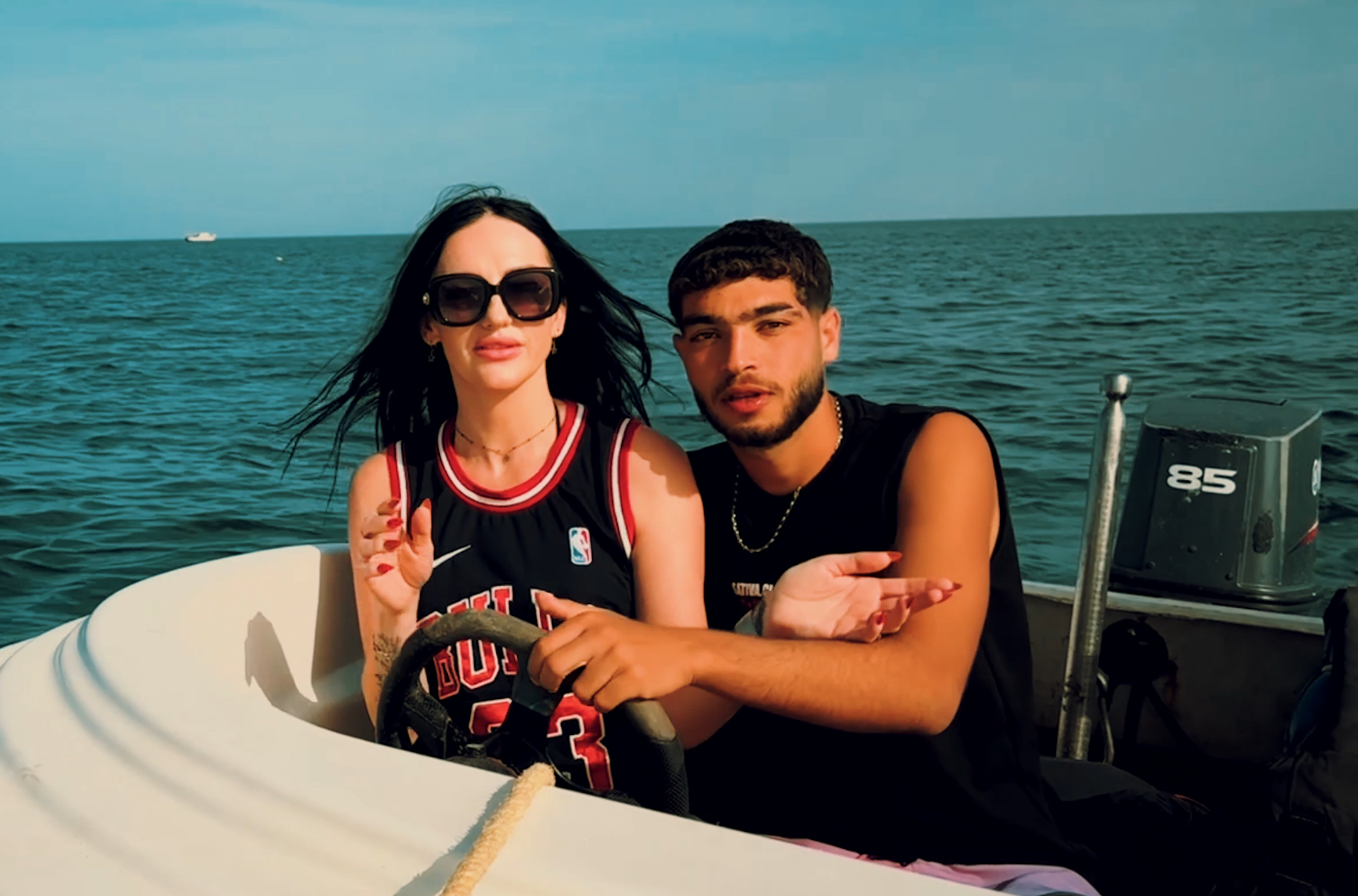 Paulina Basa prezentuje nowy singiel „Bailando”! Zobacz przedpremierę! 