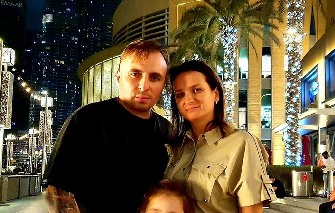 Paweł Dudek – Czadoman wyleciał na rajskie wakacje do Dubaju! Gwiazdor disco polo zabrał ze sobą rodzinę!