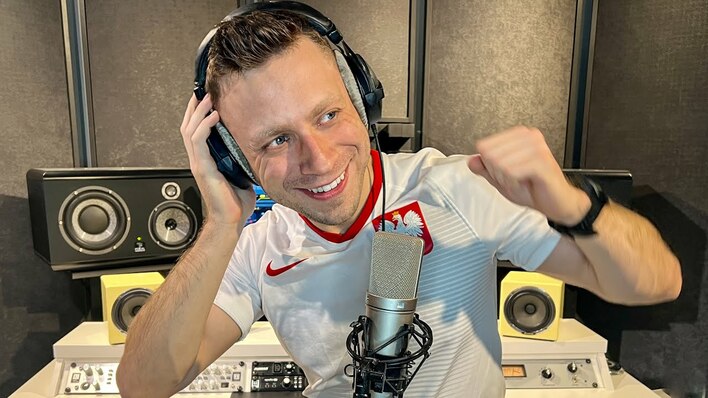 Gwiazdor disco polo nagrał piosenkę dla Polskiej reprezentacji! Dzięki temu wygrają mecz z Francją?! Paweł Jasionowski Masters zachęca do kibicowania! 