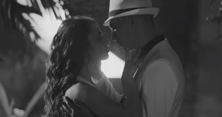 Przełomowa chwila! Wokalista disco polo - Bayera zaśpiewał swój hit w wersji akustycznej! Wyszło lepiej niż oryginał?