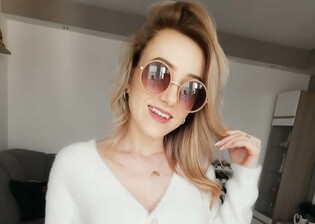 Figura jak marzenie! Piękna wokalistka disco polo odsłoniła zgrabne nogi! Ten strój to hit na lato!