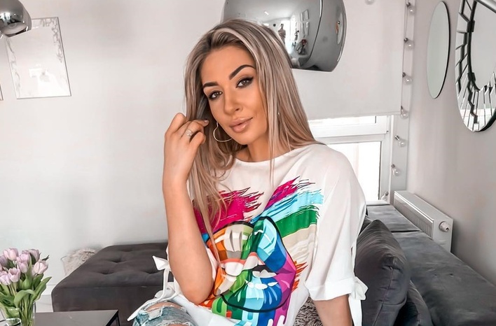 Popularna wokalistka disco polo w wiosennej odsłonie! Jej stylizacja to modowy hit tego sezonu?! 