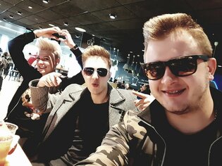 Piękni i Młodzi na Polsat SuperHit Festiwal - "Damy czadu" - zapewnia Magda Narożna! VIDEO