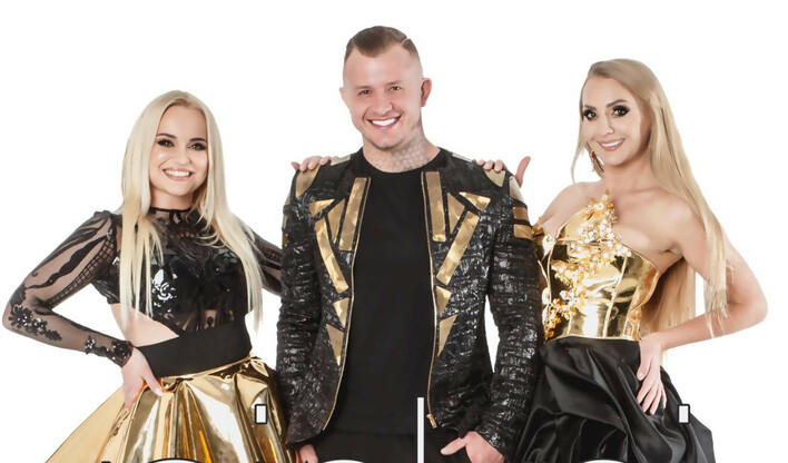 Piękni i Młodzi: nowy skład, nowe brzmienie! Pierwszy koncert w nowym składzie! Posłuchajcie, jak brzmi utwór ”Kocham się w Tobie”| VIDEO