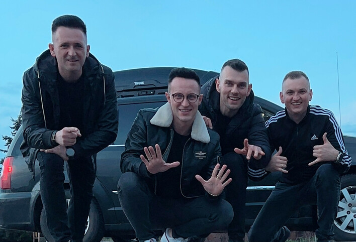 Playboys rozgrzewają serca fanów! Hit ”Bahamy, Morze, Miami”! Posłuchajcie wykonania na żywo