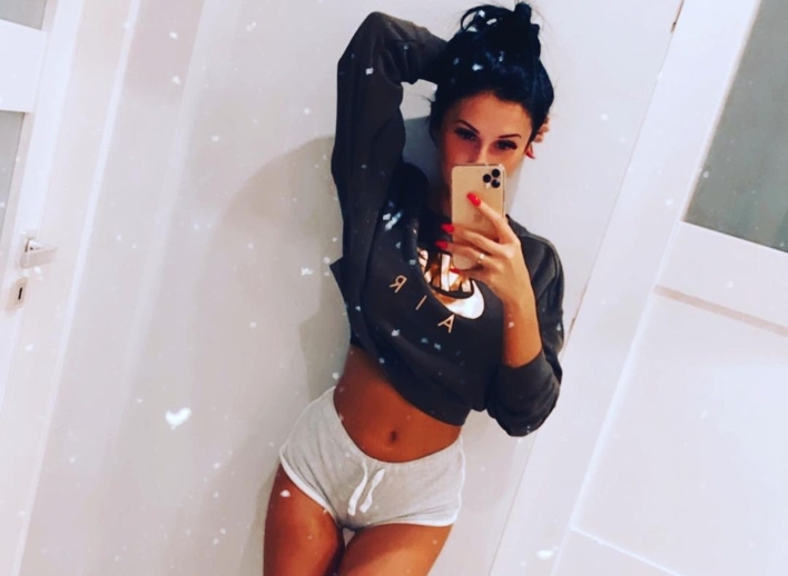 Pocztówka z Egiptu?! Artystka disco polo kusi gorącym ujęciem! 