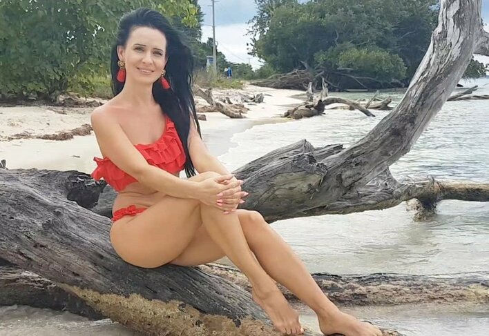 Wokalistka disco polo wpuściła fanów do sypialni! Jej ponętny wygląd robi furorę w sieci!