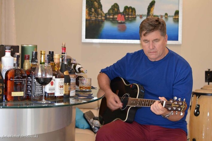 Ponad 30 lat na scenie! Gwiazda disco polo z emeryturą w wysokości 386 zł!