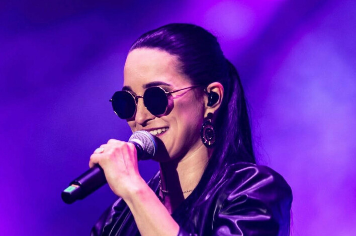 Ponad 33 miliony odsłon! „Wesele w Dubaju” zespołu Daj To Głośniej robi furorę na koncertach