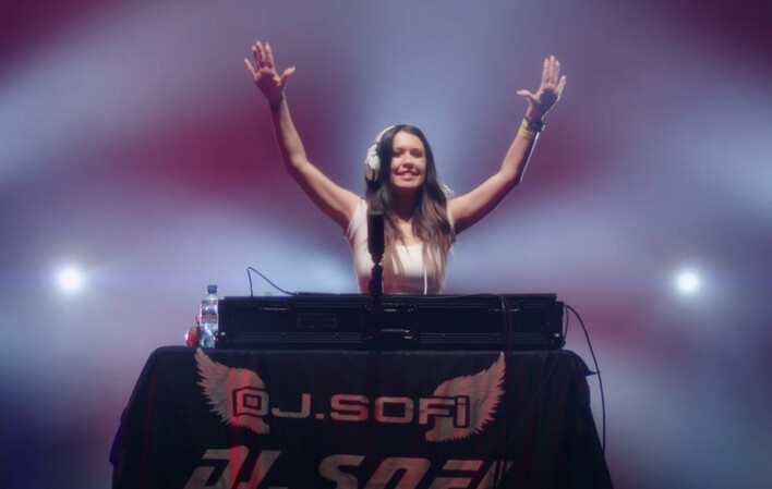 Ponad milion wyświetleń dla hitu „Będę czekać” w wersji Dj Sofi! Zrobiła coś wyjątkowego! 