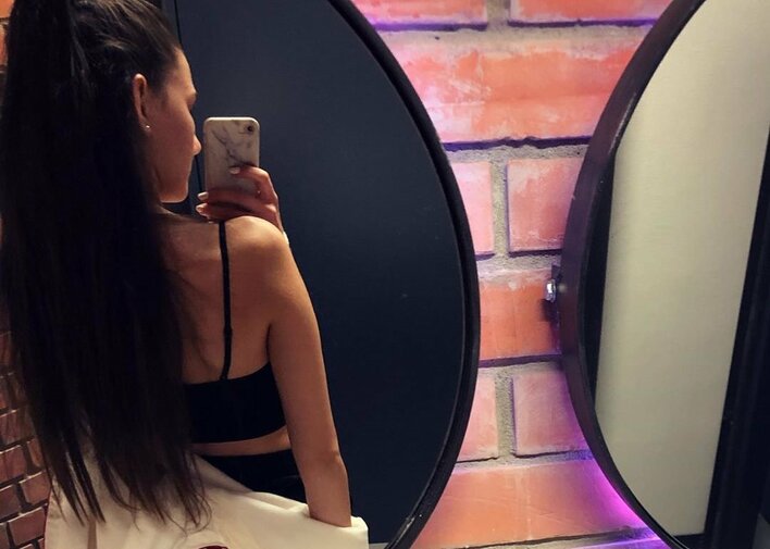 Dwuznaczny materiał i nagie ciało?! Kamera nagrała wokalistkę disco polo! Tak pikantnie jeszcze nie było! 