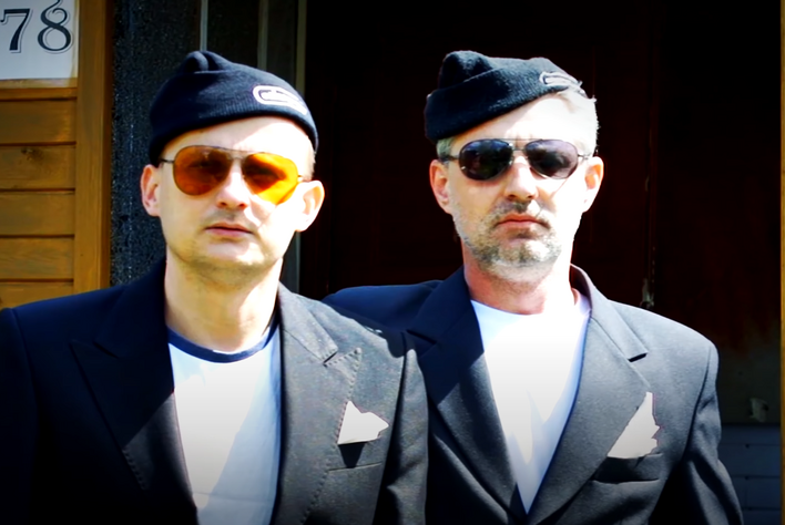 Popularni youtuberzy nie przestają zaskakiwać! Podsumowali wszystkie odcinki Szwagrów w klipie do najnowszej parodii utworu disco polo.