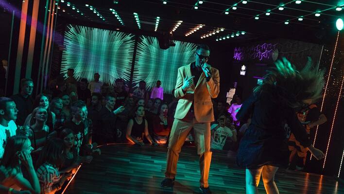 Popularny wokalista szokuje premierą! W roli głównej TikTokerzy! Artysta zdobędzie tym utworem HIT Lata 2022?!