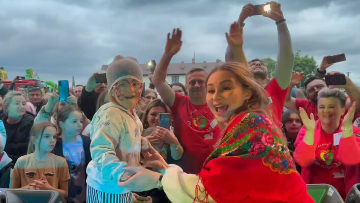 Poruszający koncert Kordiana dla małej dziewczynki Julki Goli! To były emocje niedopisania. Zobaczcie co tam się wydarzyło! Historia łapie za serce