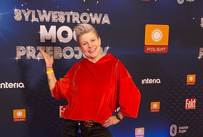 Pośladki Magdy Narożnej odegrały główną rolę w publikacji. Gorący widok rozpala zmysły!