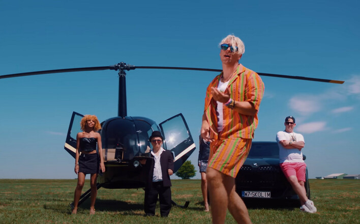 Wielka gratka dla fanów SKOLIMA! Nowość „Posłuchaj mała„ trafiła do sieci w nowej wersji! Brzmi lepiej niż oryginał?
