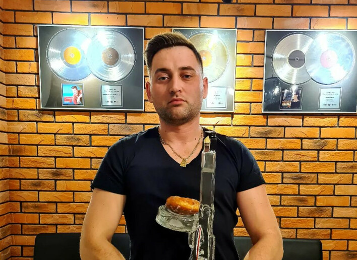 Power Boy - Artur Suchcicki i jego spontaniczny koncert w Siedlcach | Zdjęcia