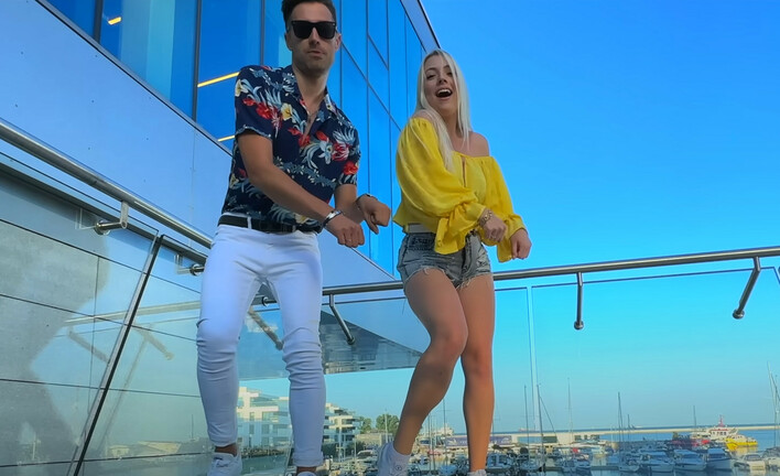 Powrót do lat 90. z hitem „Ty Wiesz” – Blue Angels i ich najnowsza muzyczna perełka bije rekordy popularności!”
