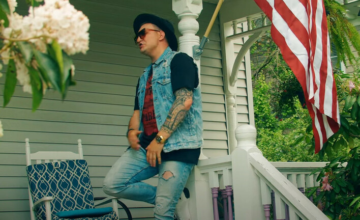 Gwiazda disco polo w premierze rodem z amerykańskich filmów! W ujęciach m.in. Nowy Jork! Zobaczcie nowość zespołu Nokaut!