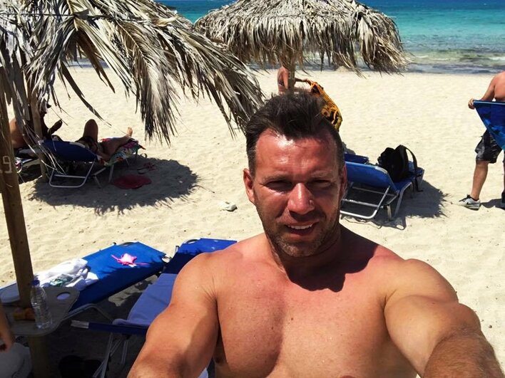 "Pozdrowienia z gorącej Krety" - Państwo Drossel na wakacjach! 