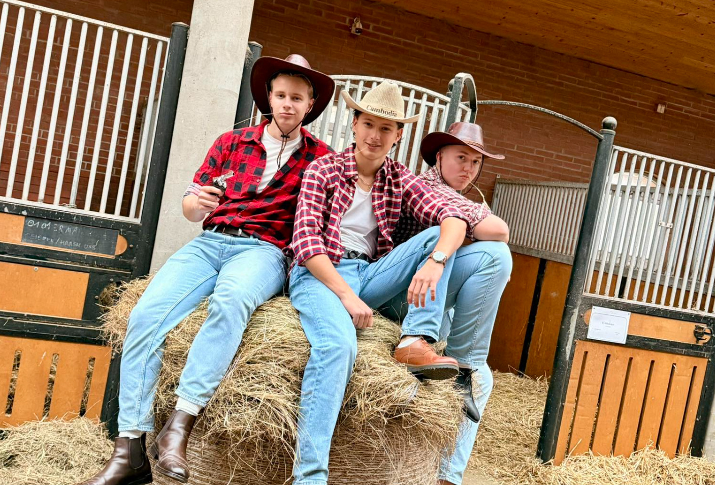 Poznajcie zespół Morales! „Nie na siano” już uznawane za najlepszy debiut roku