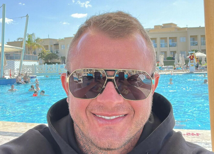 Prawda wyszła na jaw! Wiemy ile kosztuje koncert Dawida Narożnego (Piękni i Młodzi)! TO niezła sumka!