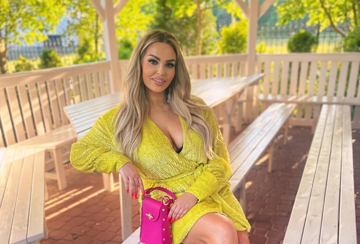 Wokalistka disco polo wygląda jak królowa balu! Paula Karpowicz Topky skradła show na weselu! zobaczcie gorące ZDJĘCIA!