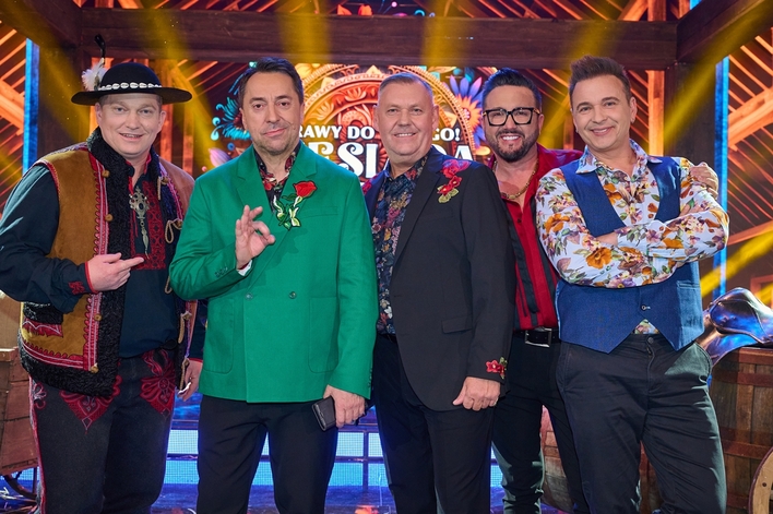 „Prawy do lewego! Biesiada na całego!„ - Wielkie Świętowanie już DZIŚ w Disco Polo Music i Polo TV! Kto wystąpi?!