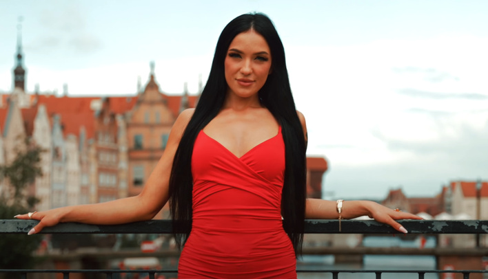 Premiera ALTESS „Perły Ci dam” – nowa piosenka z Maciejem jako wokalistą i klipem, który notuje setki tysięcy odsłon