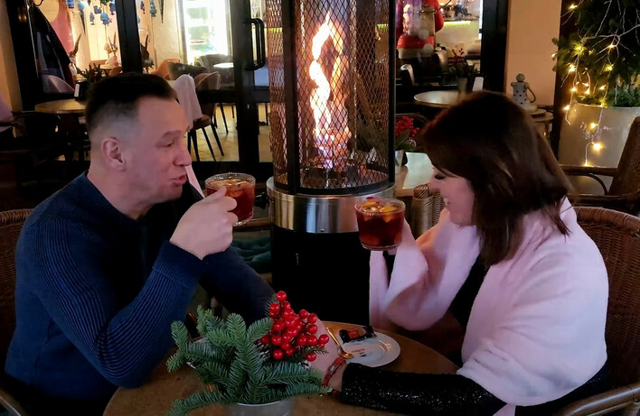 Premiera; Exces - Nasze Dni i Noce
