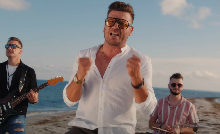 Premiera: Power Play powraca z nowym hitem „W Tę Noc„ – Tego nie możesz przegapić!
