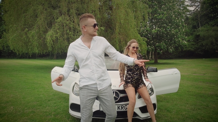 Premiera! Robson W zaskakuje nowym utworem „To Ty”. W roli głównej żona artysty!