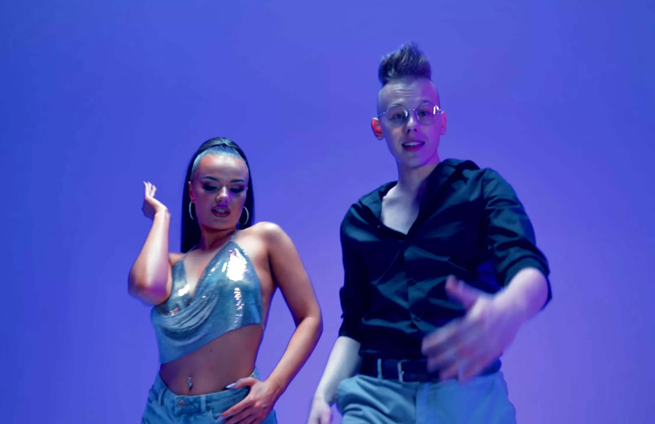 Premiera singla "Ja to mam styl" - Kacper Raduchowski oficjalnie debiutuje w disco polo