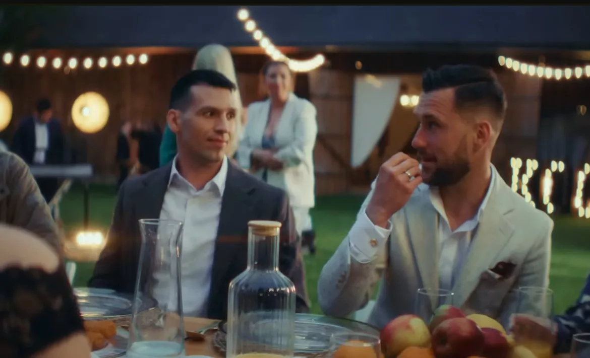 Premiera „Te oczy Twe". Bayera i Defis prezentują wspólny utwór!
