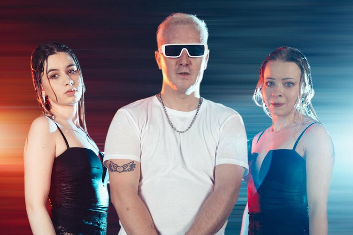 PREMIERA: TomaszDiscoMusic debiutuje z utworem ”Nikola o niebieskich oczach” – fani disco polo nie mogą tego przegapić