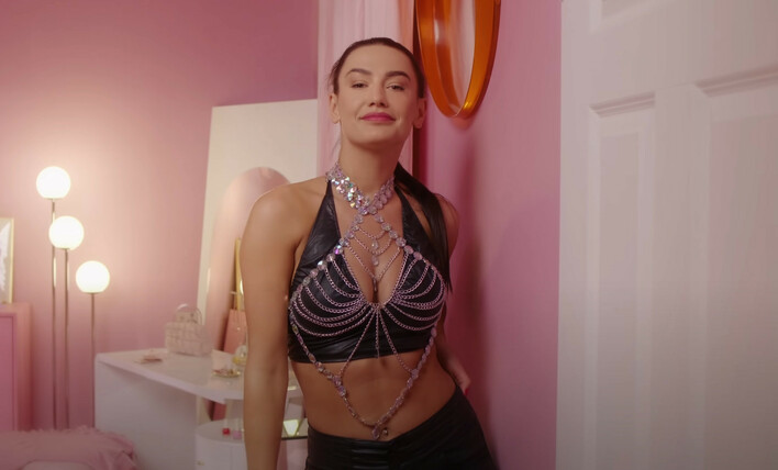 PREMIERA: ”Ucieknijmy” to nowość od Justyny Lubas, która może namieszać na scenie disco polo