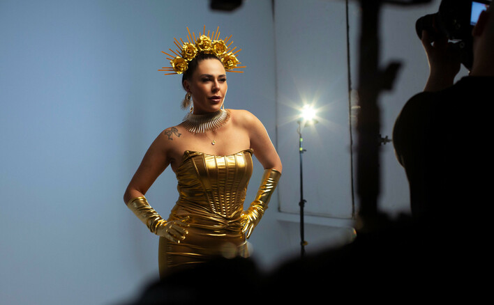 Premiera „Władza Kobiety” od Angeliki Gramont. Takiego brzmienia w disco polo jeszcze nie było