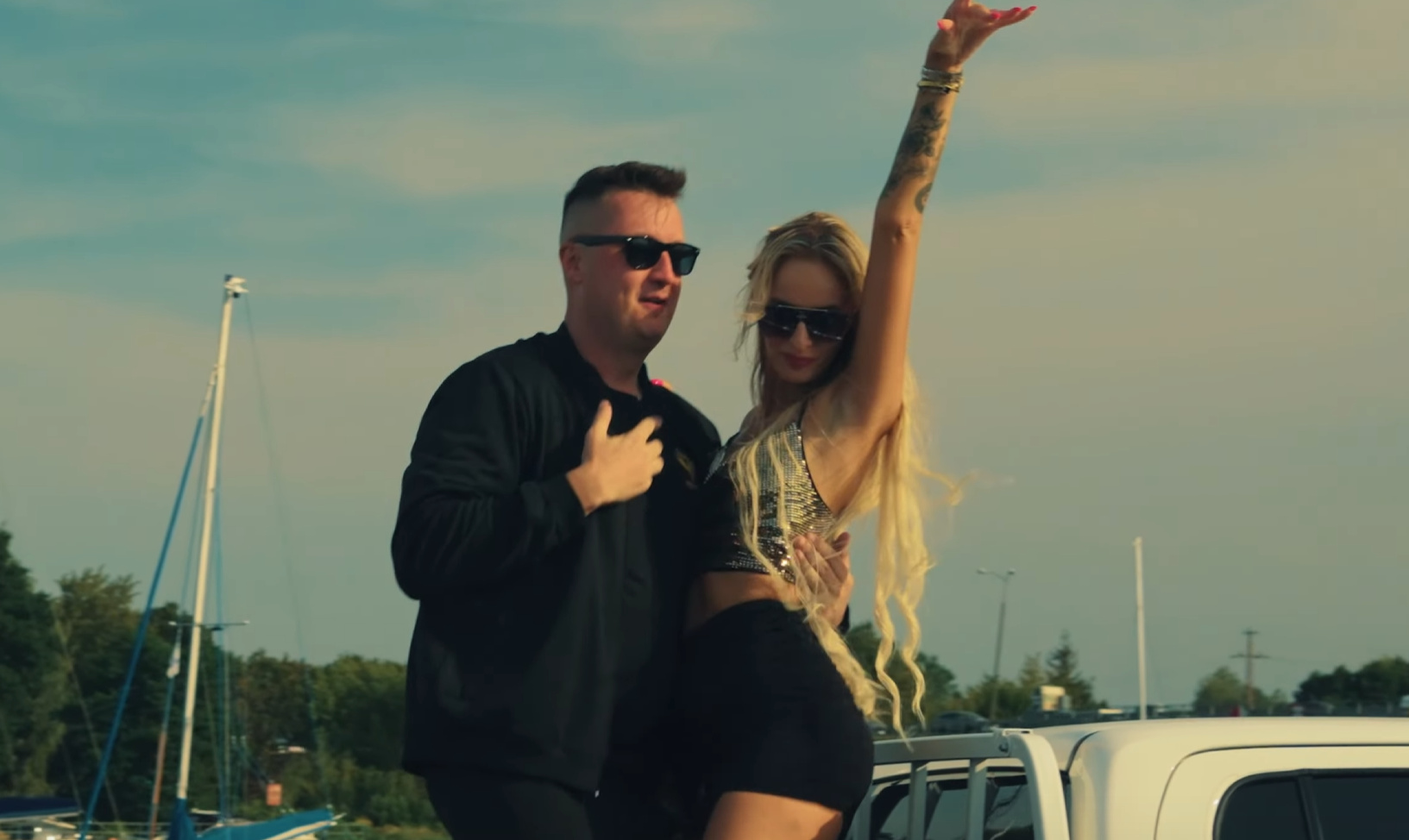 Premiera Yankes feat. Darioo „Plagiat” z humorem i tanecznym brzmieniem